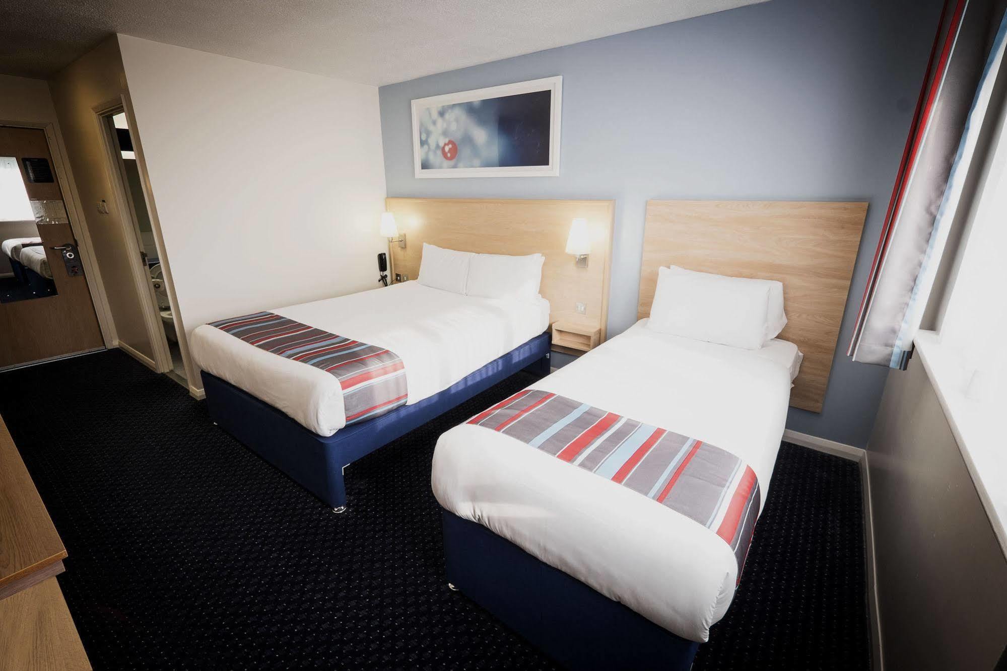 Travelodge Dublin Airport North 'Swords' Eksteriør bilde