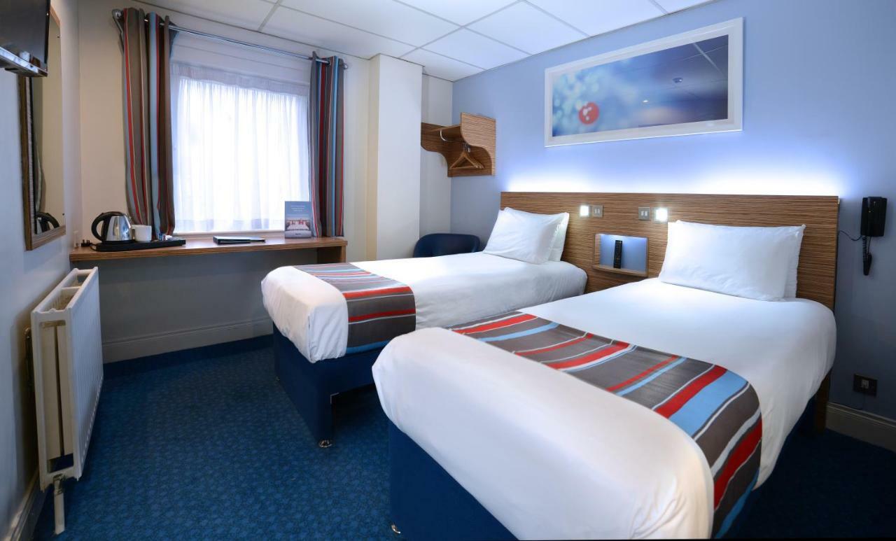 Travelodge Dublin Airport North 'Swords' Eksteriør bilde